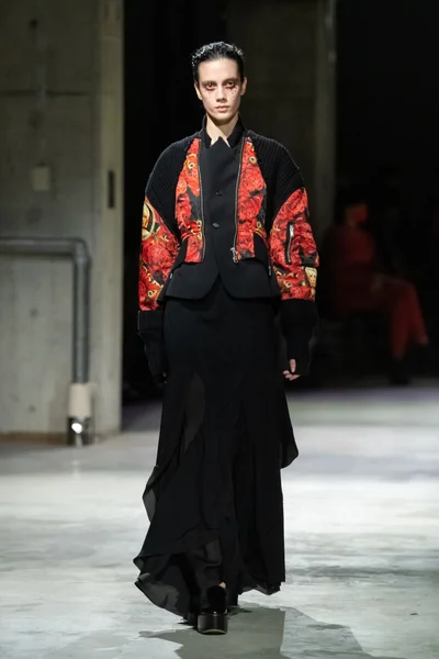 Look 53